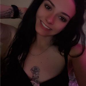 Meet your Posher, Lexis